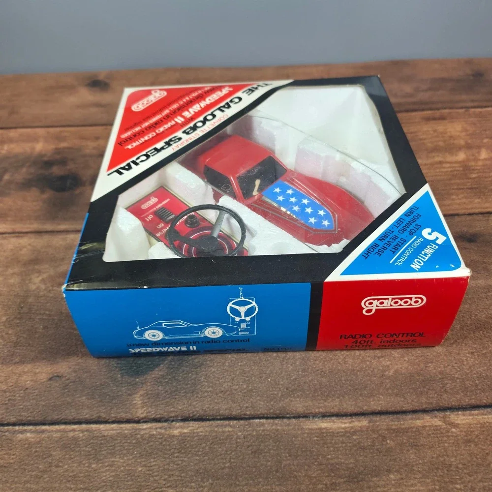 Galoob vintage radio